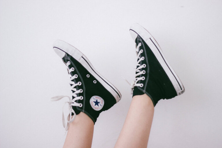 How to Match Shoes to an Outfit: Top 5 Rules