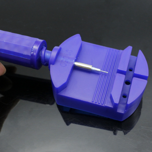 Corgeut 147PCS Watch Repair Tool Kit Band Replacement Cleaning Maintenance Set