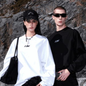 FORNINES Heavyweight Cotton Embroidered Long Sleeve Tee Unisex Fall Winter Streetwear Base Layer Shirt