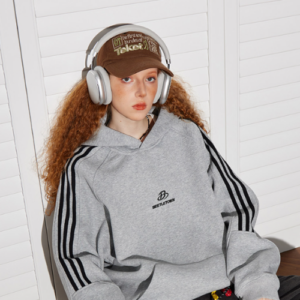 BEETLE TOWN Classic Stripe Raglan Sweatshirt Grey Fleece Unisex Pullover