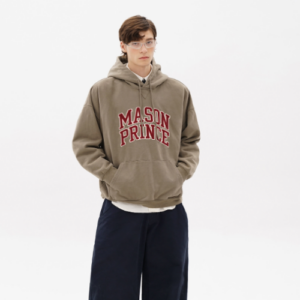 MASONPRINCE Collegiate Patch Logo Triangle Hoodie